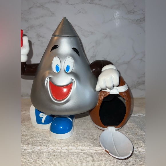 Vintage Hershey’s Candy Dispenser-Football Coach w/ Football and Whistle 1999 - Picture 3 of 9